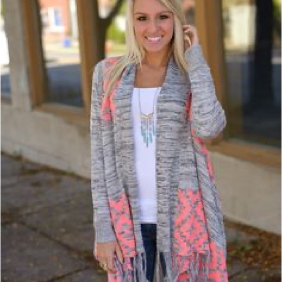 B4 Coral and Grey Cardigan Wrap. Fits all sizes. In EUC. - Picture 6 of 11